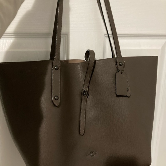 Green Coach Tote - Picture 3 of 12